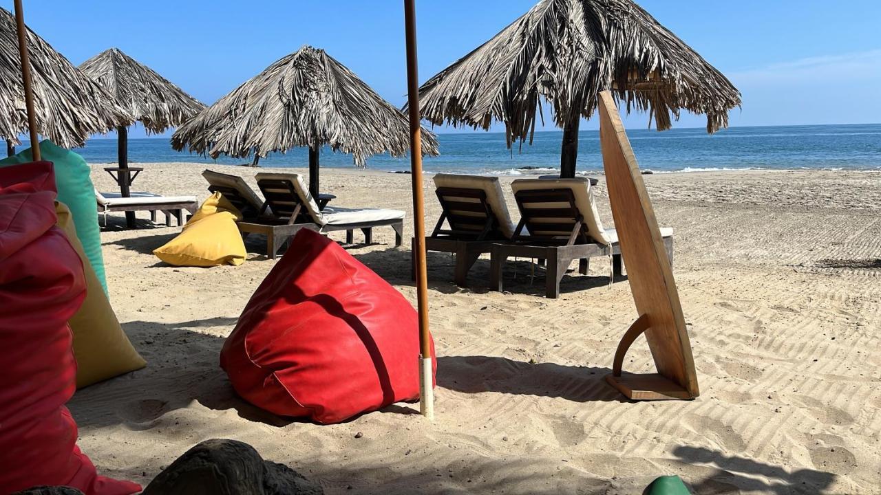 Los Corales Mancora Ngoại thất bức ảnh