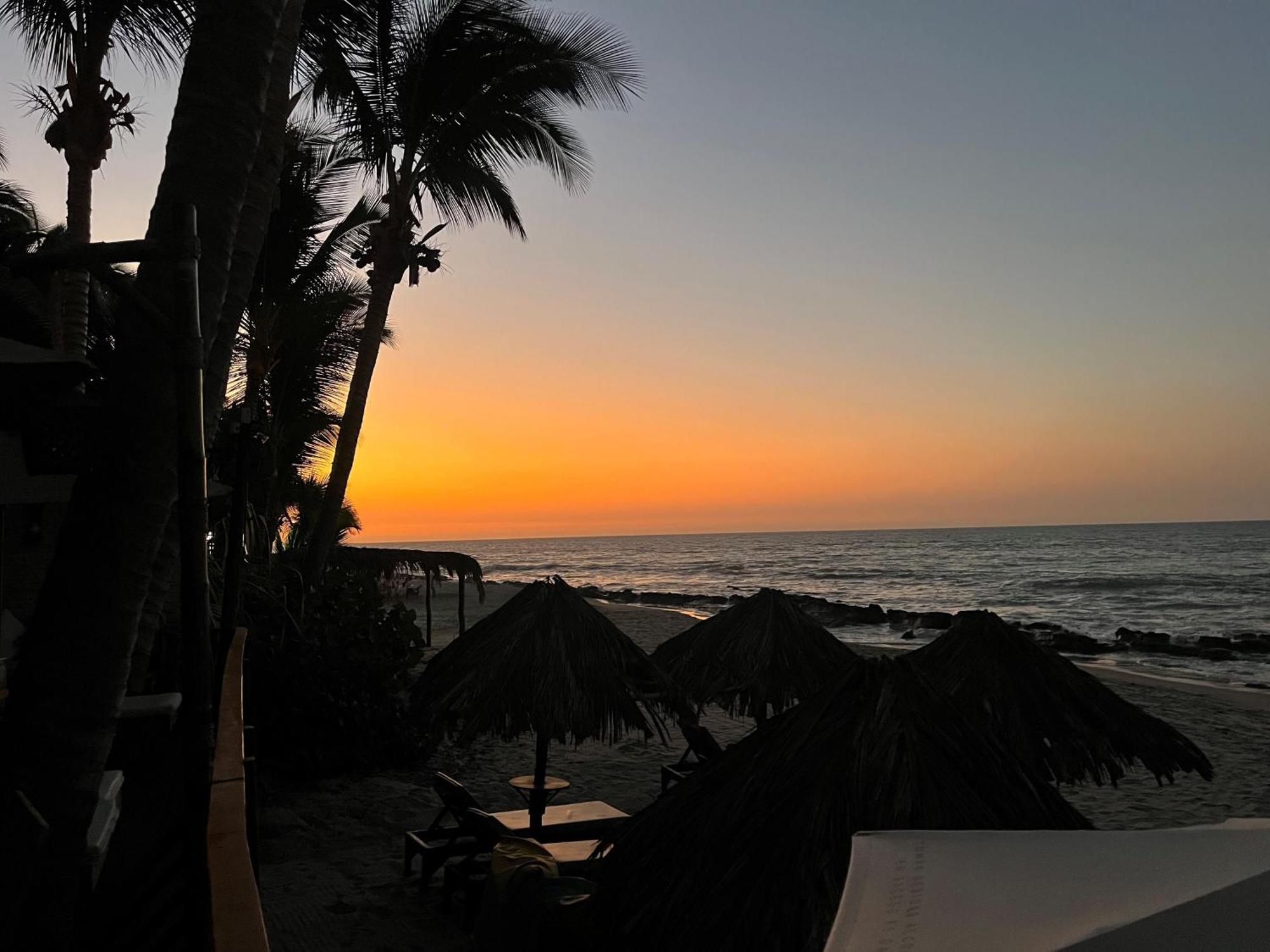 Los Corales Mancora Ngoại thất bức ảnh