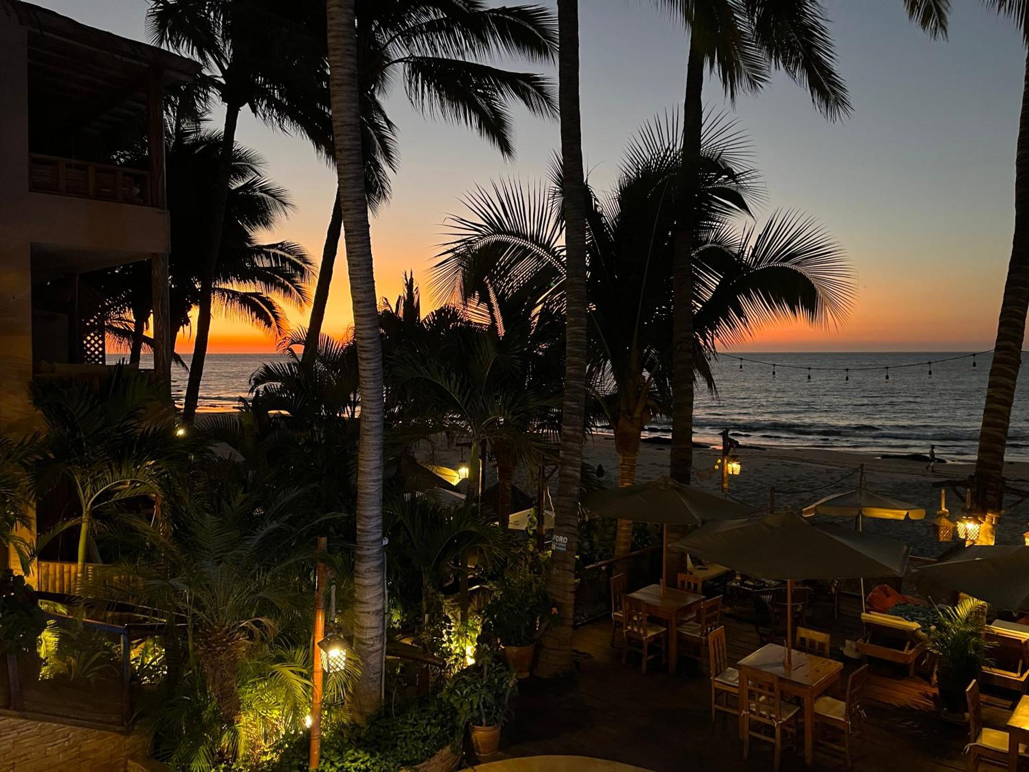 Los Corales Mancora Ngoại thất bức ảnh